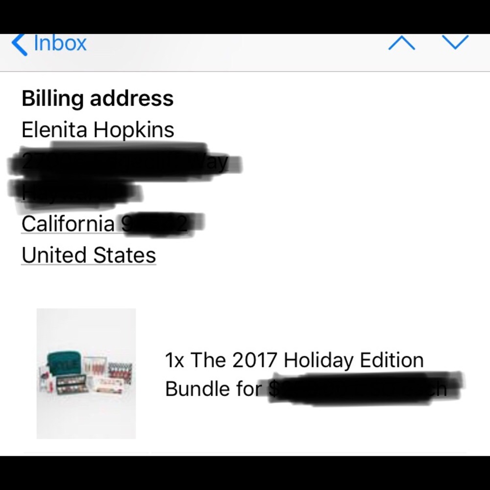KYLIE COSMETICS Holiday 2017 Cosmetics Bag - Picture 5 of 5